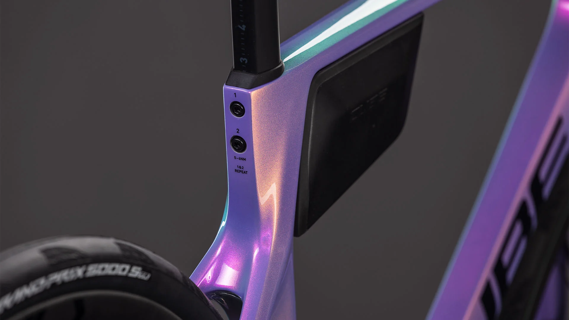 Cube Agree C:62 SLX cosmicpurple´n´black 2026 - Image 3