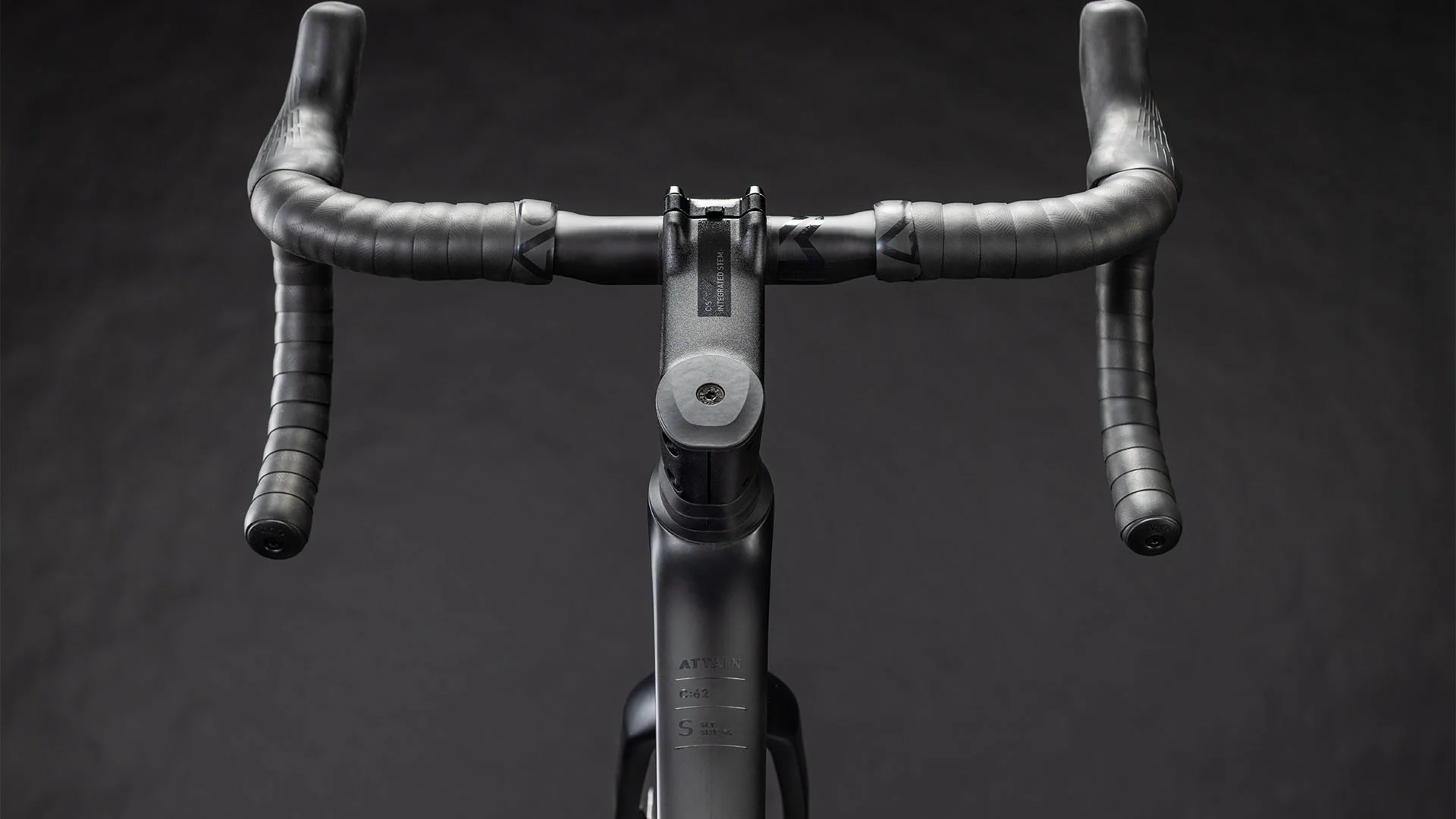 Cube Attain C:62 SLT carbon´n´coalchrome 2026 - Image 3