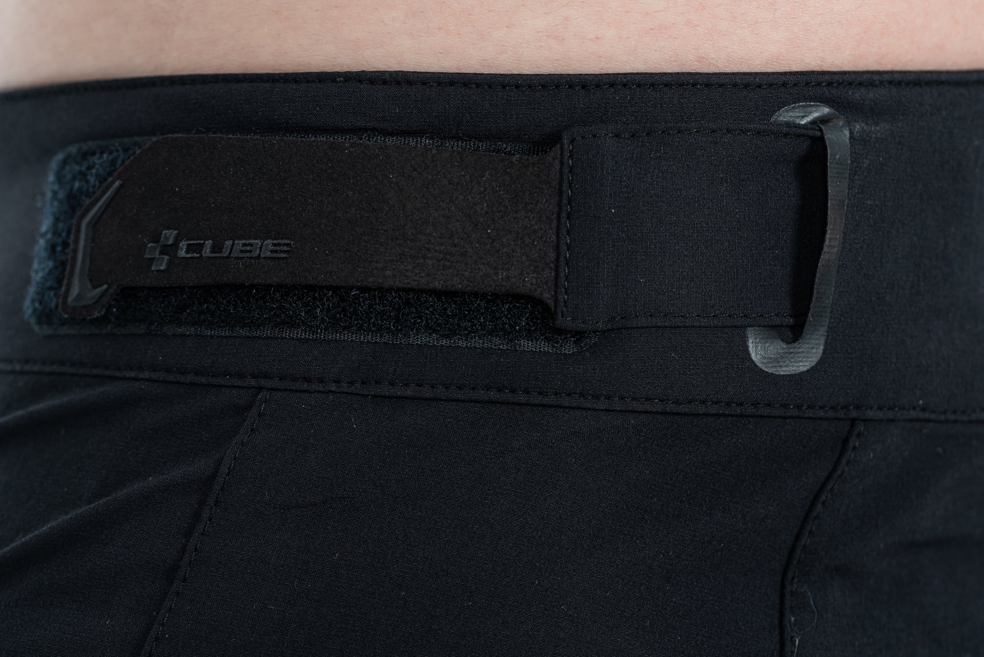 CUBE BLACKLINE Baggy Shorts black - Image 2