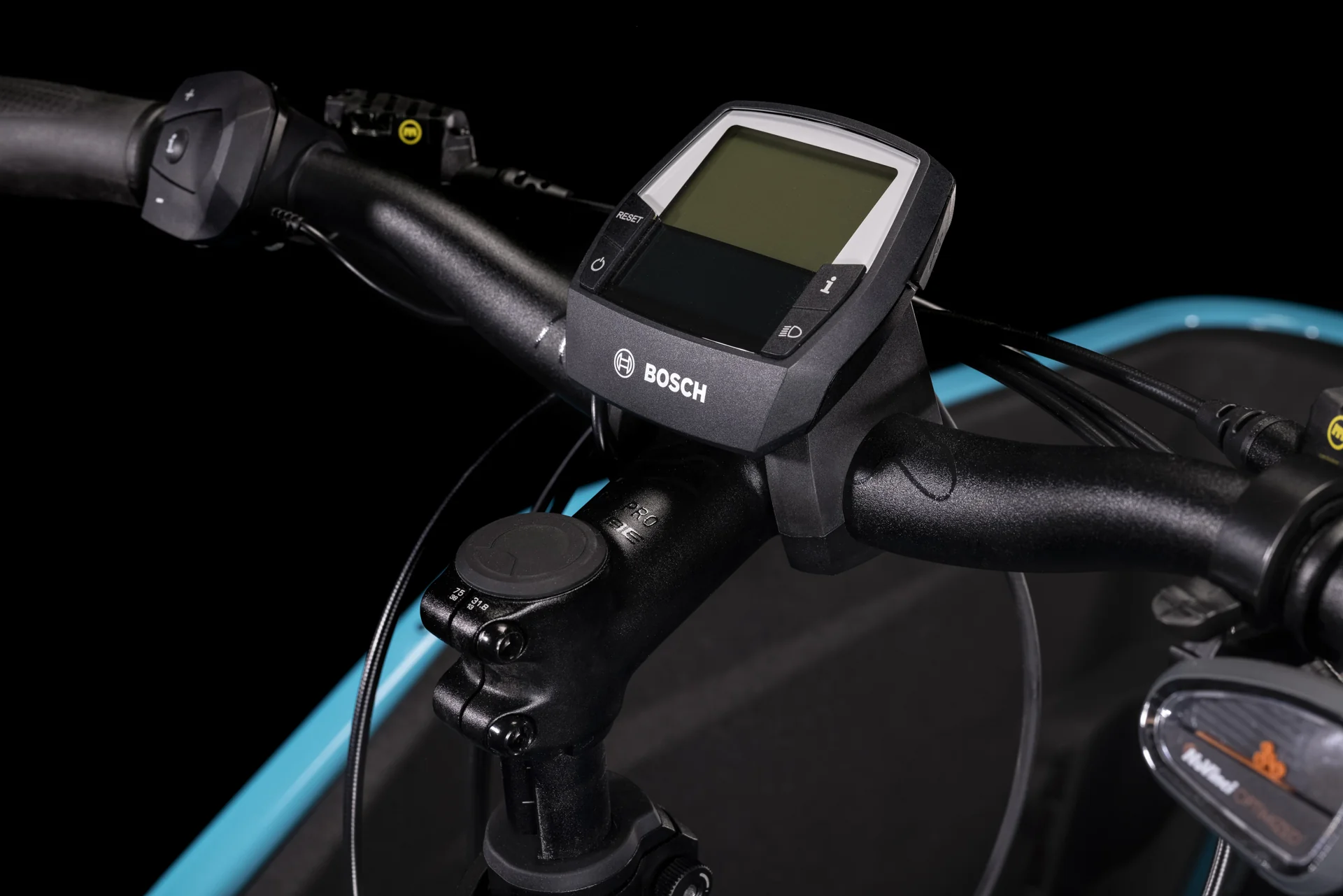 CUBE Cargo Dual Hybrid 1000 blue´n´lime - Image 4