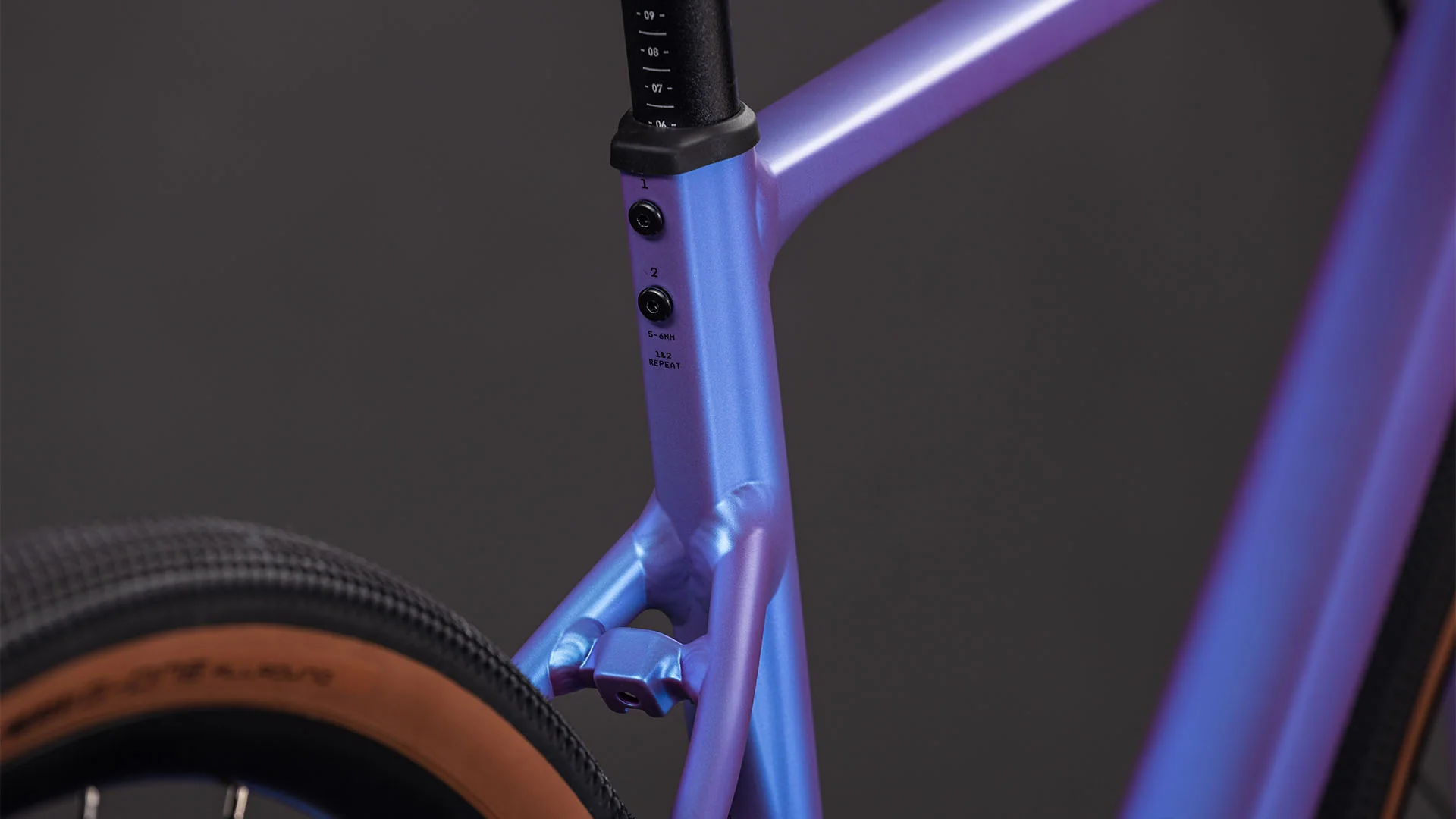 Cube Nuroad EX blueiris´n´lilac 2026 - Image 3