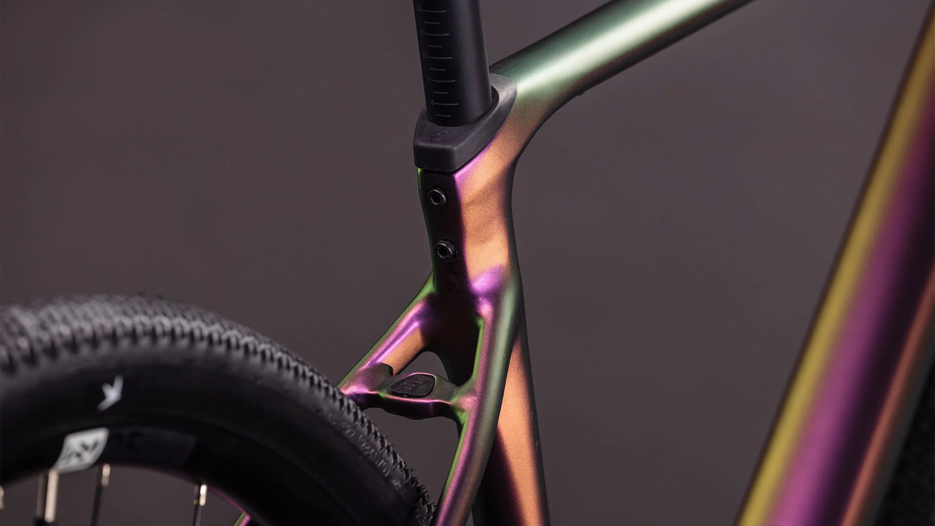 Cube Nuroad SLX molotov´n´black 2026 - Image 3
